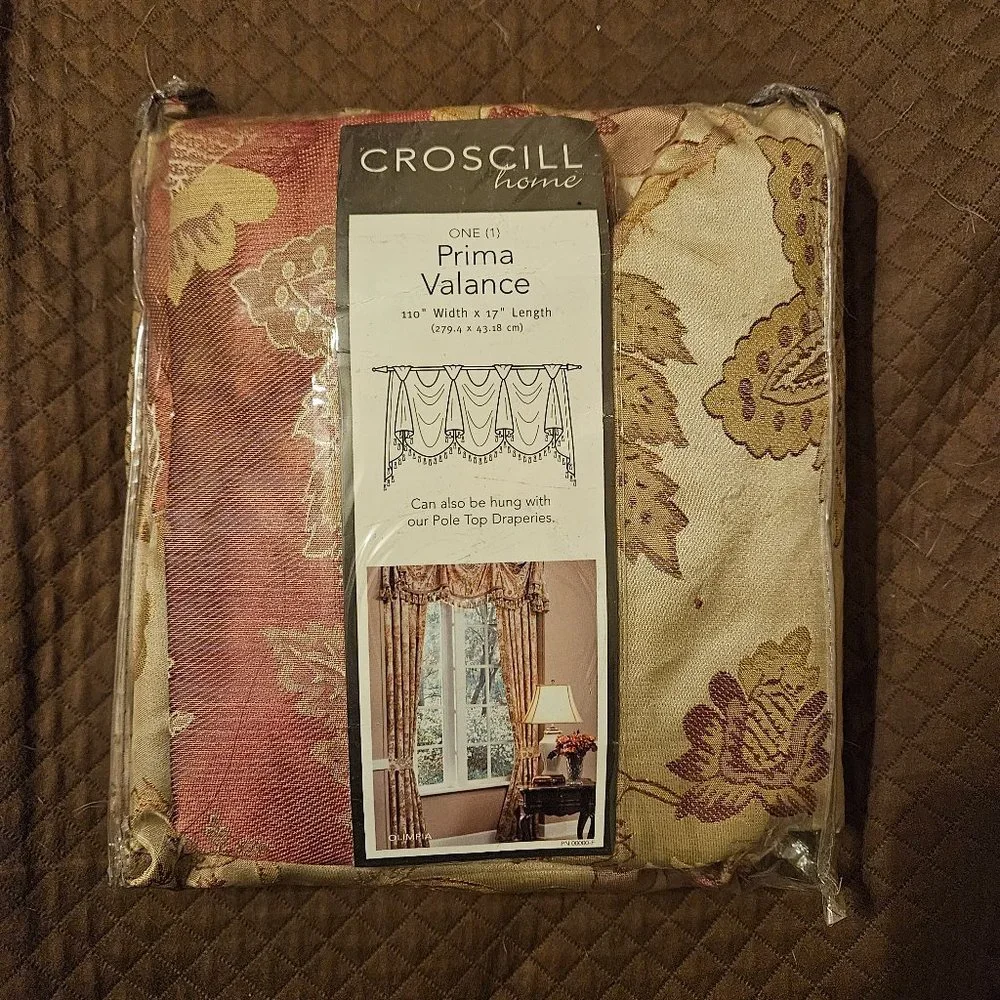 RARE CROSCILL OLIMPIA FLORAL FLOWER 110